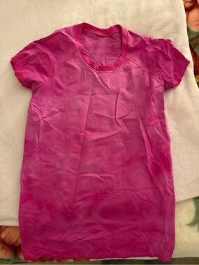 lululemon athletica Pink Short Sleeve Performance Tee
